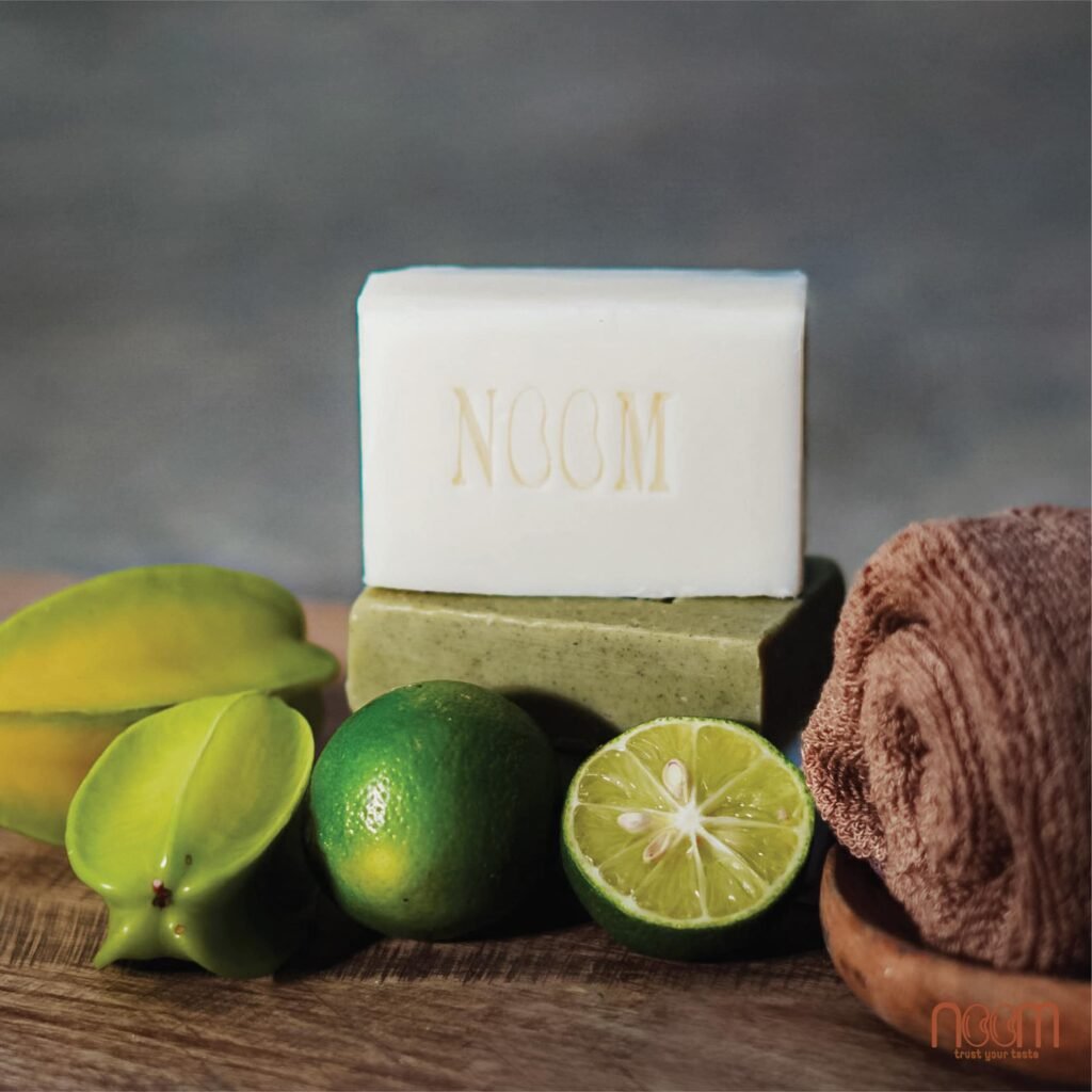 Gội Đầu Đúng Cách Giúp Tóc Dày Mượt Phồng Tự Nhiên 5 Xà-Bông-Dầu-Gội-đầu-đúng-cách-tóc-lâu-bết-mượt-dày-phồng