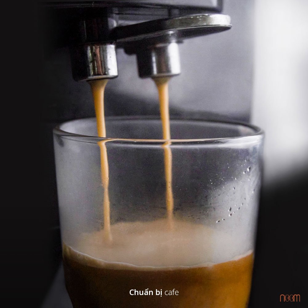3 Bước Tự Pha Cafe Dừa – 3 Phút Để Hiệu Suất X3 2 Cafe thơm lừng chỉ còn thiếu vị béo ngọt của dừa lát sấy giòn để cân bằng vị đắng.