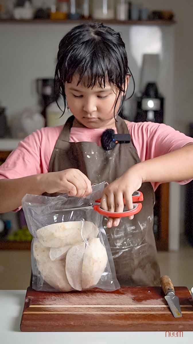 Cách Nấu Canh Khoai Môn Chay Dễ Như Ăn Kẹo 2 cách nấu canh khoai môn